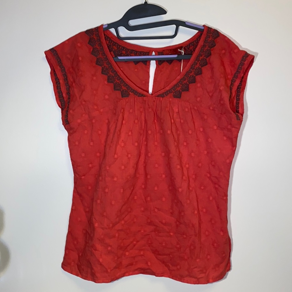 Prana Blossom Top - Peach Gerberas - Size Medium